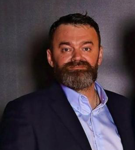 Team member – Real Estate & Portals